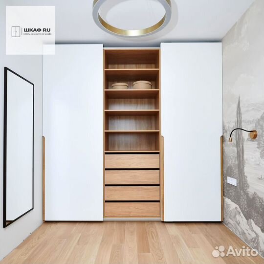 Распашной шкаф на заказ