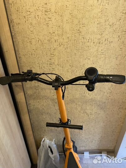 Электросамокат iconBIT