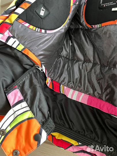 Горнолыжная куртка женская