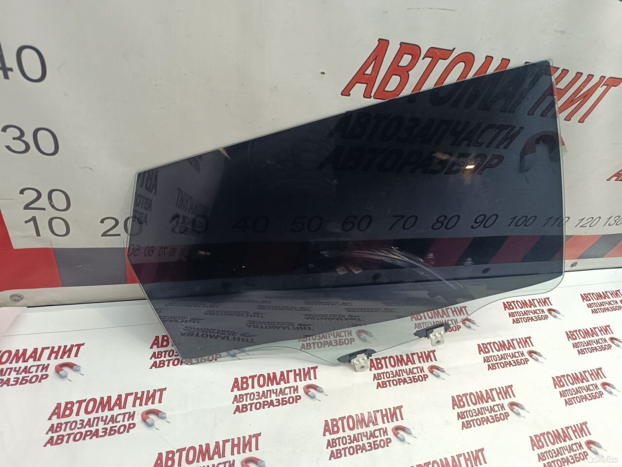 Стекло заднее правое Geely Coolray Кулрэй