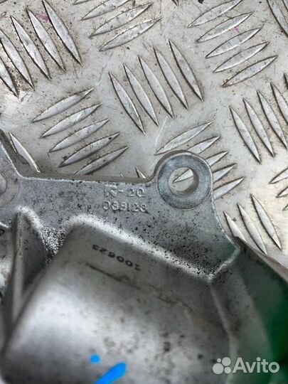 Насос водяной Nissan X-Trail T31 MR20DE