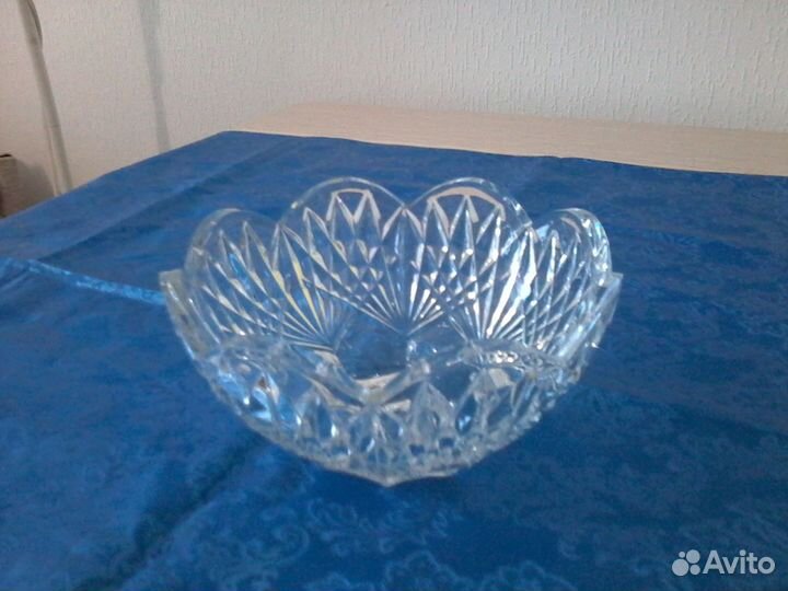 Хрустальные вазы