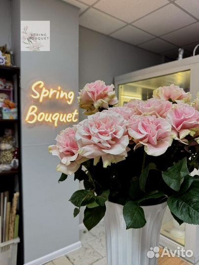 Пышные авторские букеты цветы с доставкой