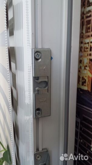 Защелка балконная для пластиковых дверей