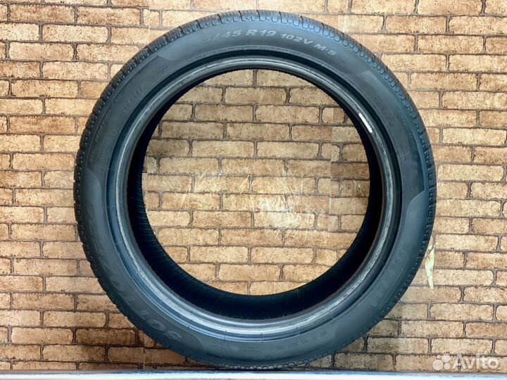 Pirelli Winter Sottozero II 245/45 R19