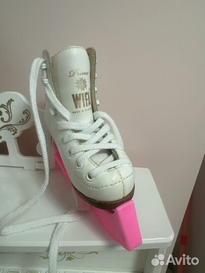 Фигурные коньки wifa EU24