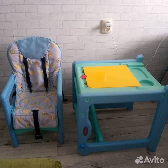 Стульчик для кормления