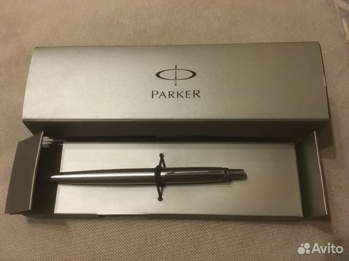 Шариковая ручка Parker