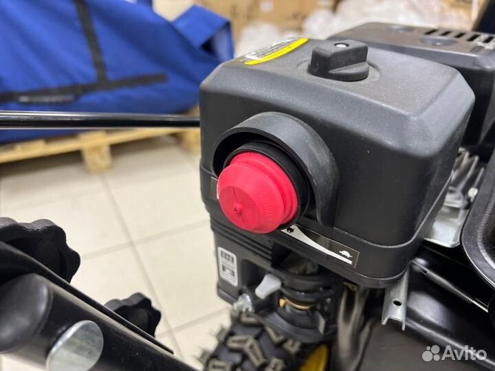 Huter 4100 SGC Снегоуборщик Витрина