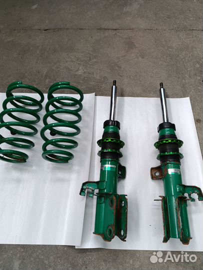 Стойки передние tein