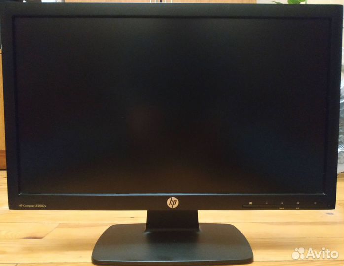 Монитор ЖК 20