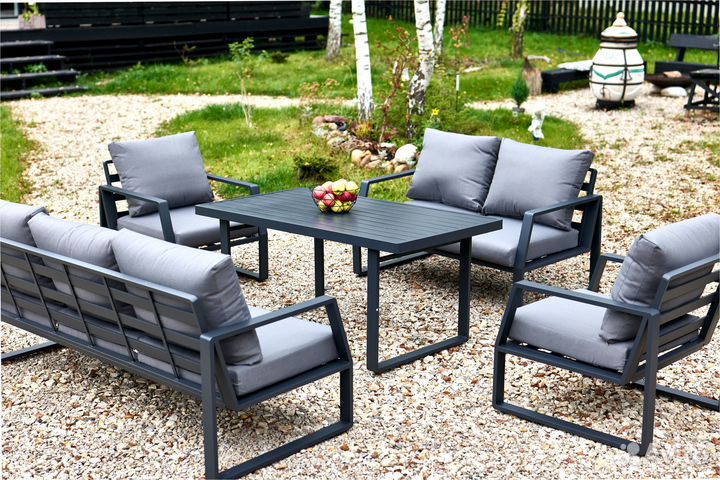 Садовая мебель с подушками