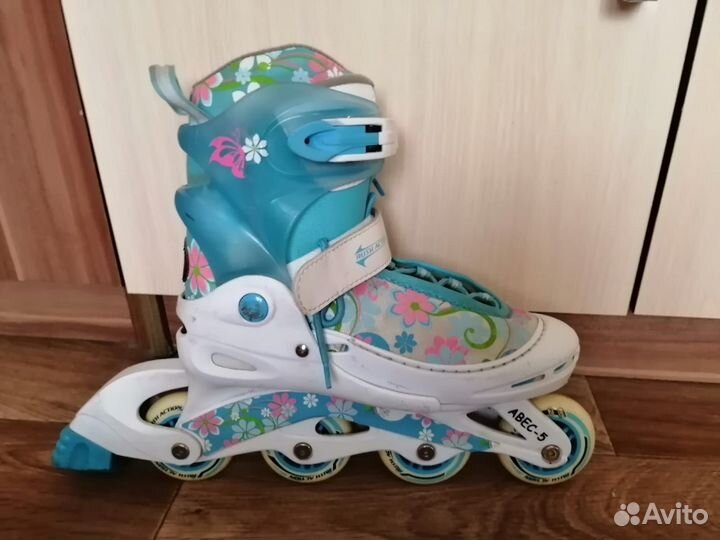 Продам роликовые коньки
