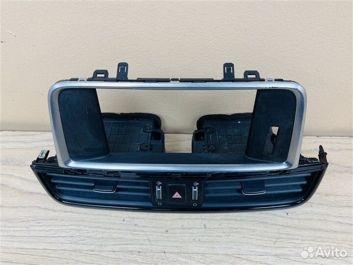 Воздуховод центральный Kia Optima 4 2016-2020