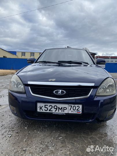 Продам капот и бампер priora