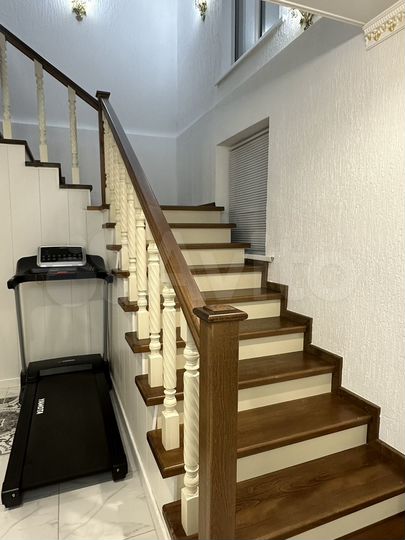 Дом 315 м² на участке 20 сот.