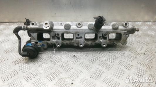 Топливная рампа бензиновая volkswagen touran (1T1