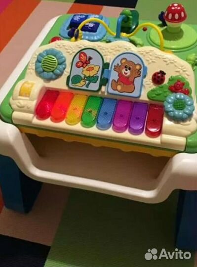 Развивающий столик chicco