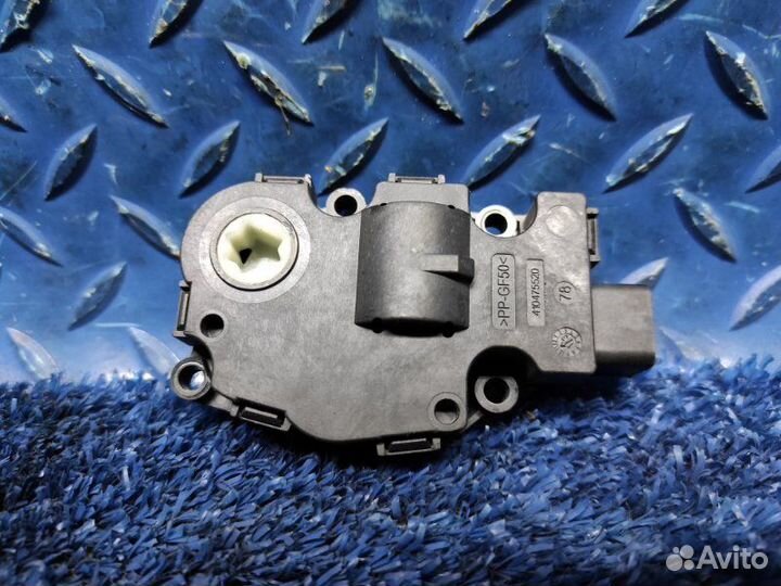 Моторчик заслонки печки Bmw F30