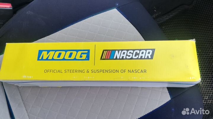 Стойки стабилизатора Шкода Октавия А5. Новые