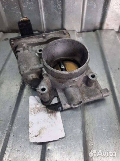 Дроссельная заслонка Mazda 5 1 2.0 2008