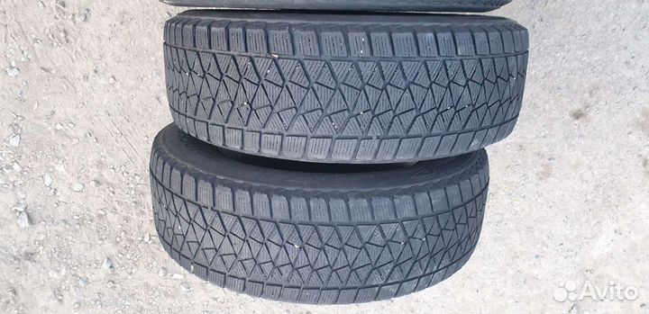 Bridgestone Blizzak DM-V2 225/65 R17 102S