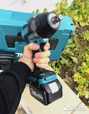 Гайковерт аккумуляторный makita 1100 н.м