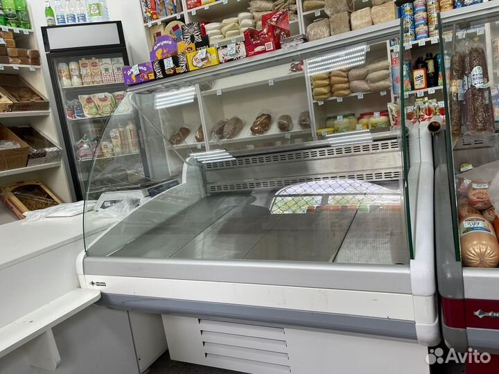 Холодильное оборудование для магазина