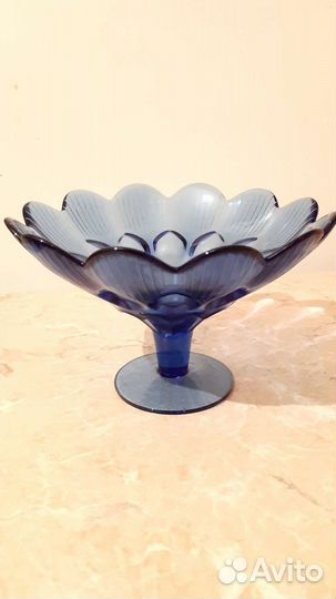 Ваза фруктовница СССР синее стекло