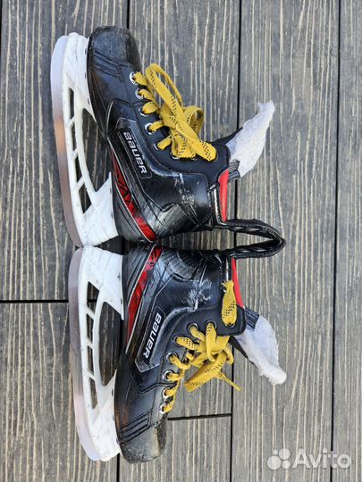 Хоккейные коньки bauer vapor 2x