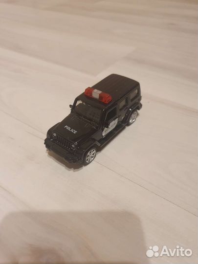 Машинки в ассортименте