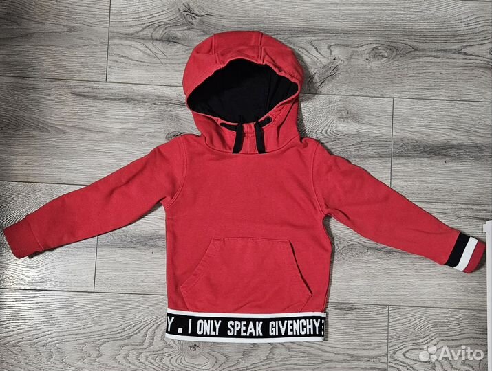Givenchy толстовка на 92-98
