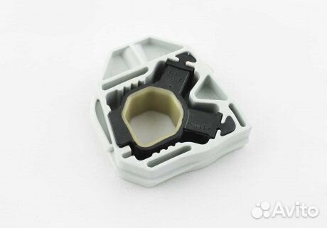 Кронштейн крепления радиатора верхний фольксваген