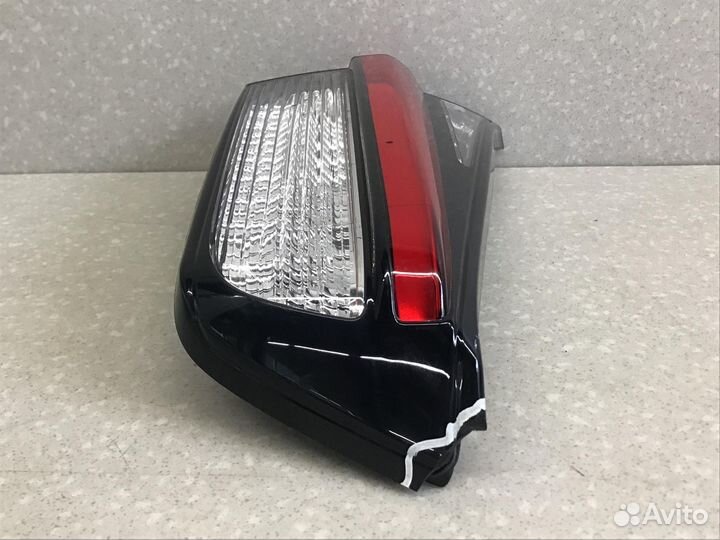 Фонарь задний внутренний левый Mitsubishi ASX 2017