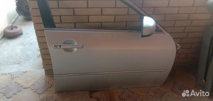 Дверь передний правый Nissan Fuga Infiniti m35