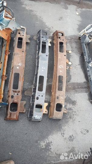 Усилитель Бампера Nissan Maxima A32