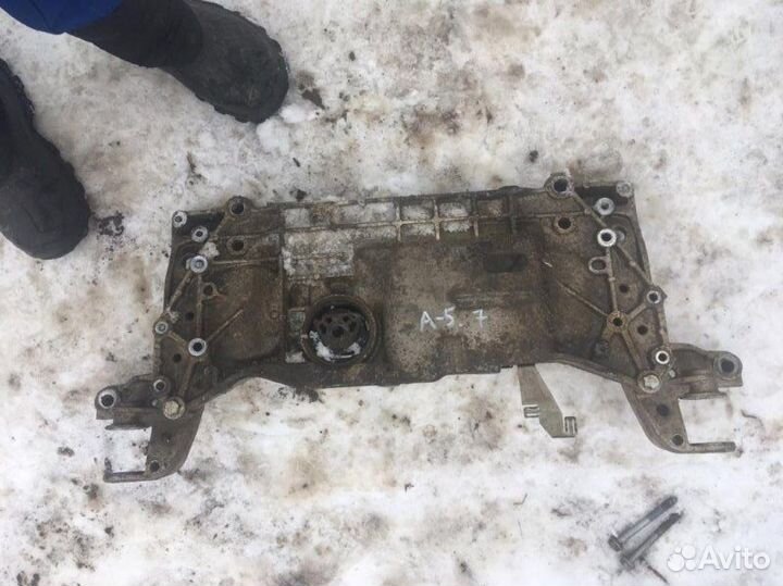 Подрамник Skoda Octavia 1Z3 caxa 2012