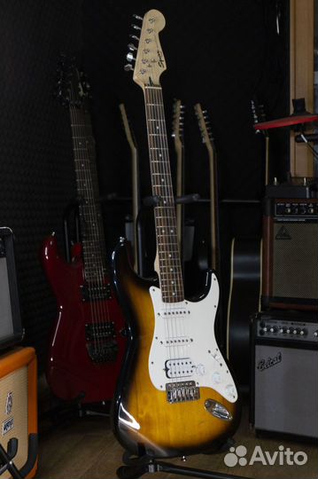 Электрогитара Fender Sqiuer Bullet