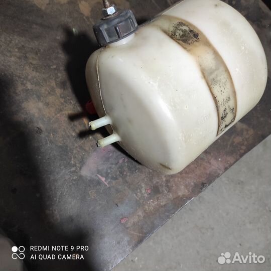 Расширительный бачок