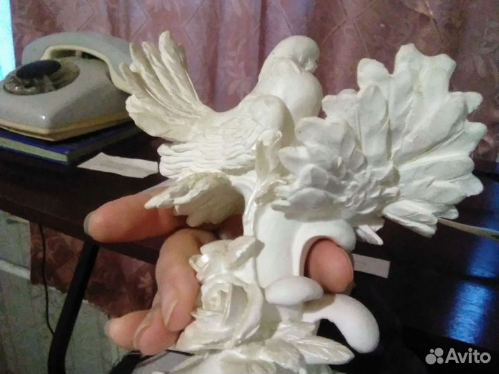 Статуэтка Голуби