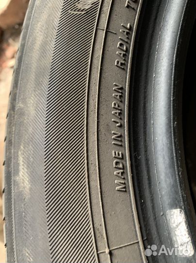 Yokohama dB Decibel E70 215/55 R17 93V