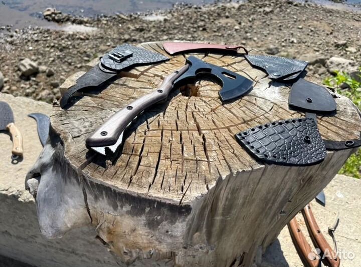 Топор цельнометаллический