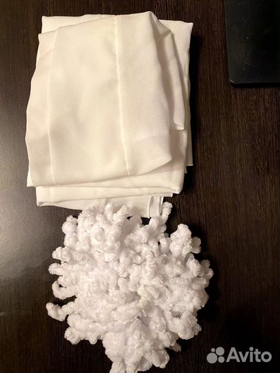 Платье на никах 42