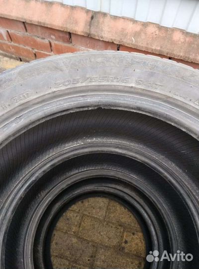 Hankook Winter I'Cept IZ2 205/55 R16 94T