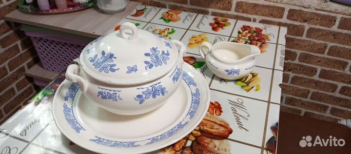 Сервиз столовый