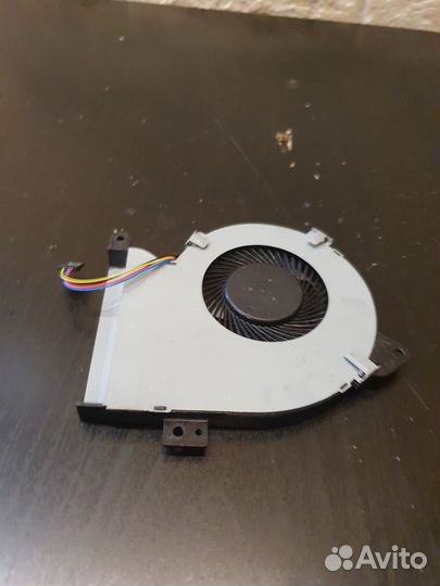 Системы охлаждения и динамик для ноутбука