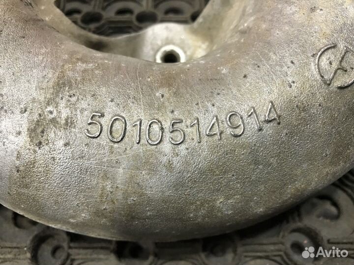 Патрубок интеркулера Renault Premium