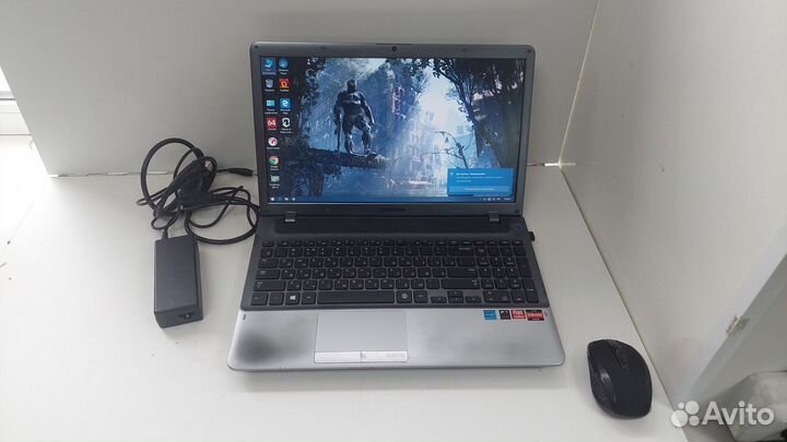 Ноутбук Samsung NP355V5C