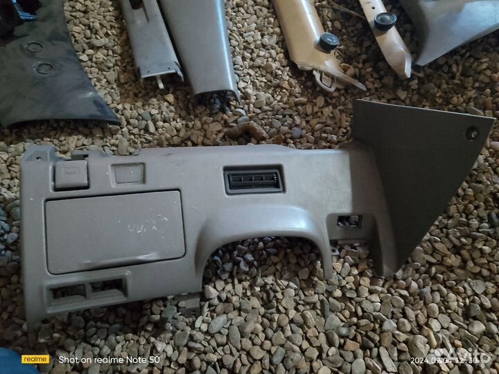 Продам пластик на марк 2 100