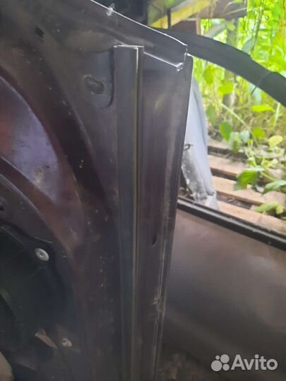 Дверь передняя левая задняя Peugeot 407